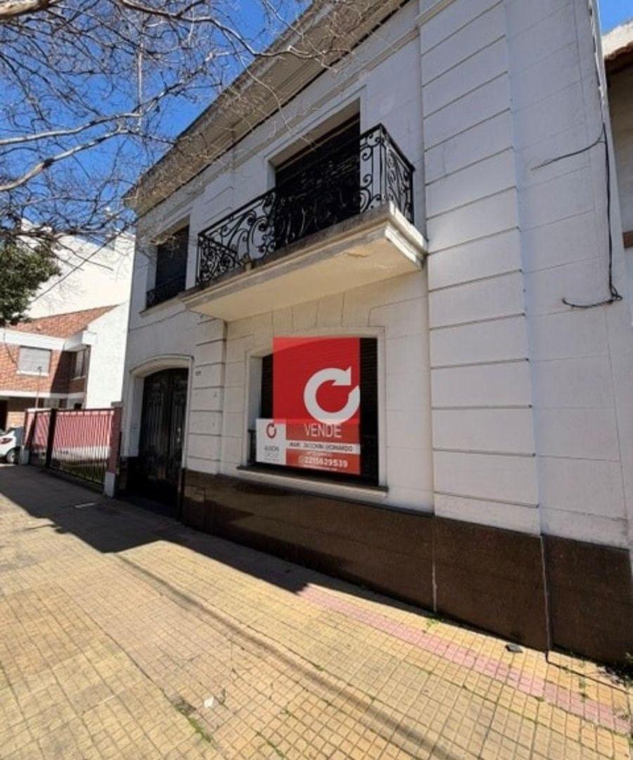 Foto de Venta de casa en calle 34 N 529 e 5 y 6 - La Plata, imagen 1