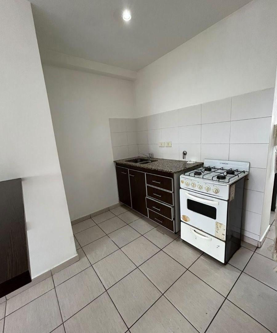 Foto de Monoambiente en alquiler en calle 15 entre 62 y 63, La Plata., imagen 3