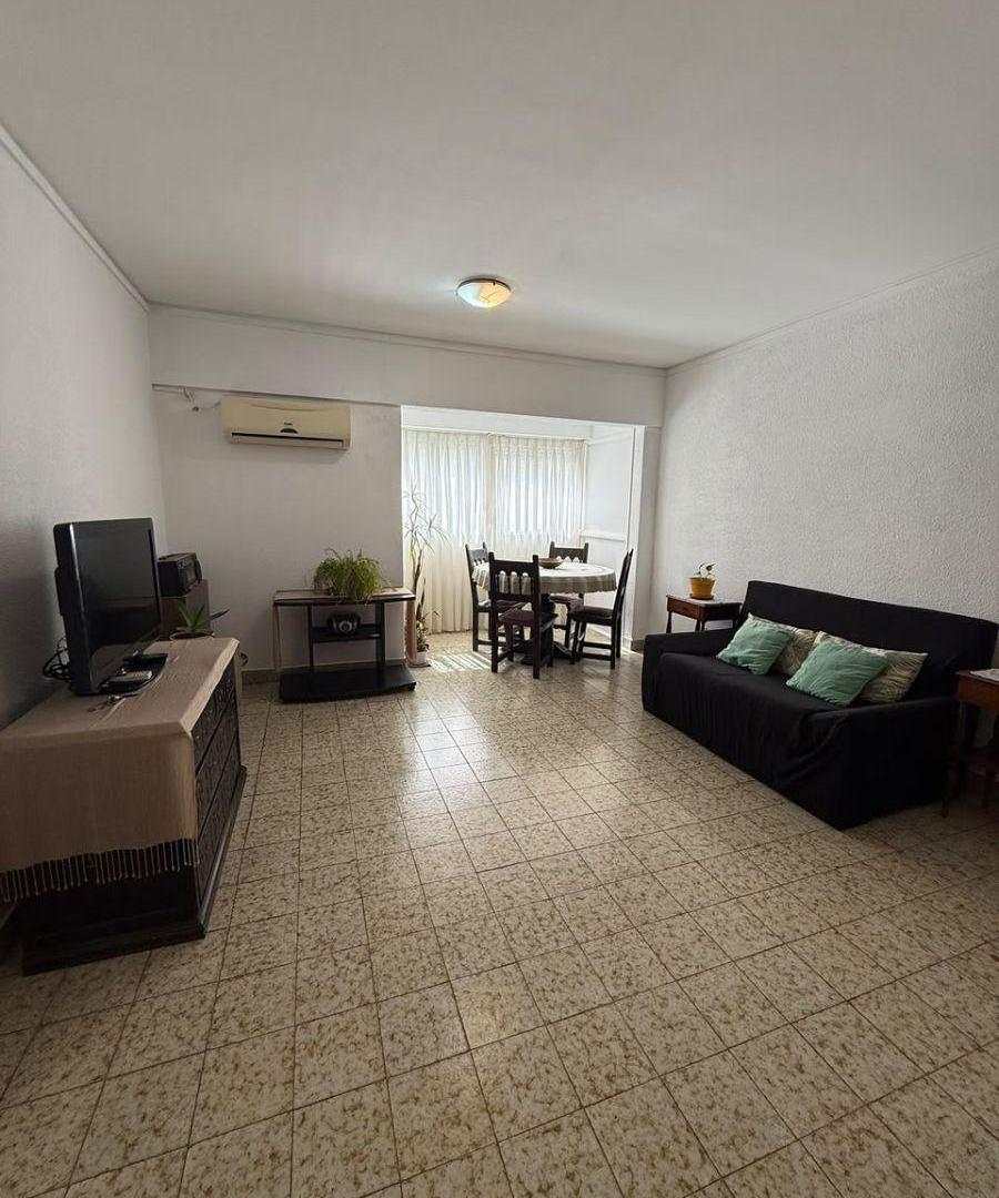 Foto de Departamento amoblado en alquiler en 39 y 10 La Plata, imagen 3