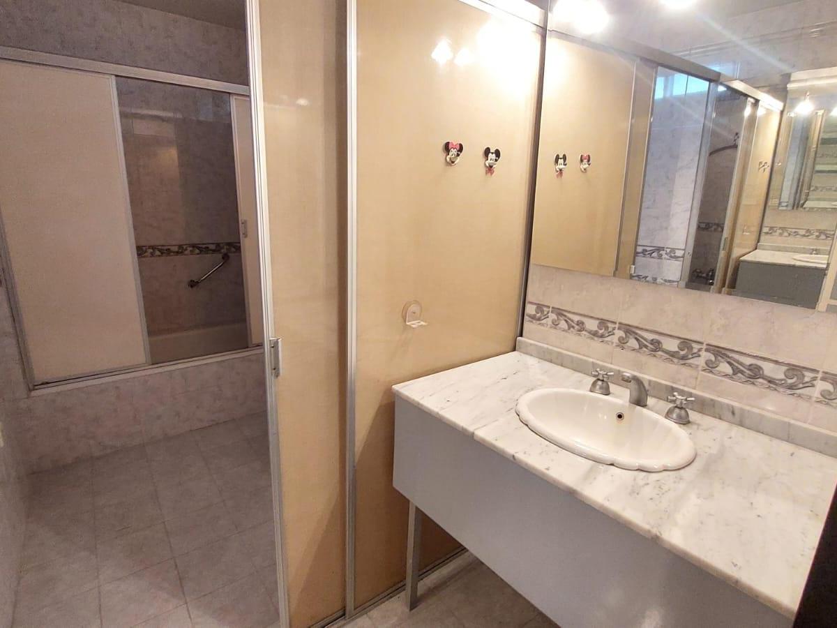 Piso 5 Ambientes Mas Dependencia en Venta en Caballito Parque Rivadavia 5