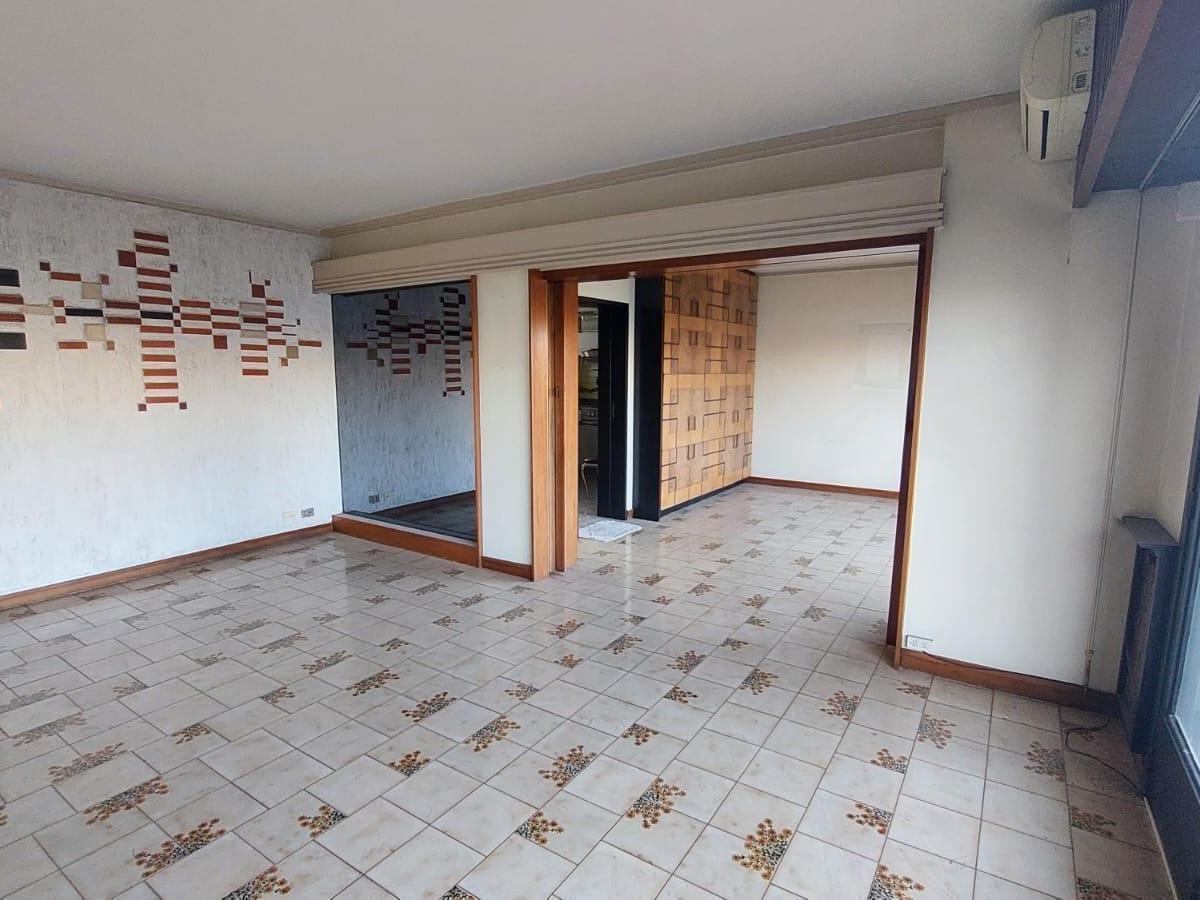 Piso 5 Ambientes Mas Dependencia en Venta en Caballito Parque Rivadavia 1