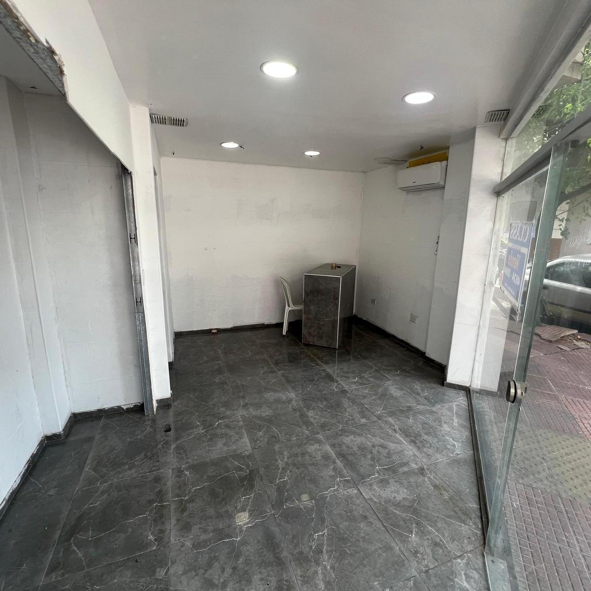 Local en Venta Esquina Bonorino y Bonifacio - 18 m² - Flores 4