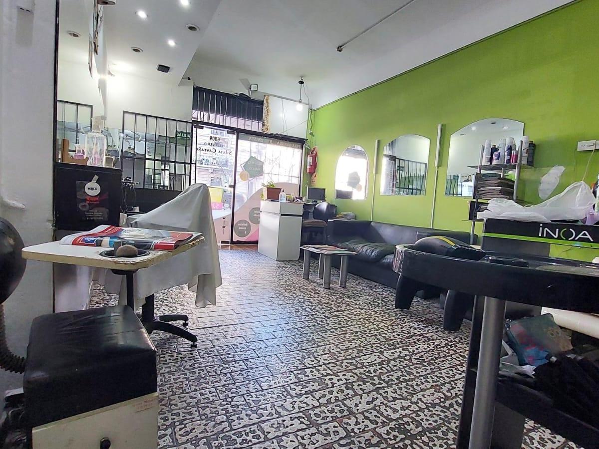 Local en Venta en Caballito Sobre Av Rivadavia 5