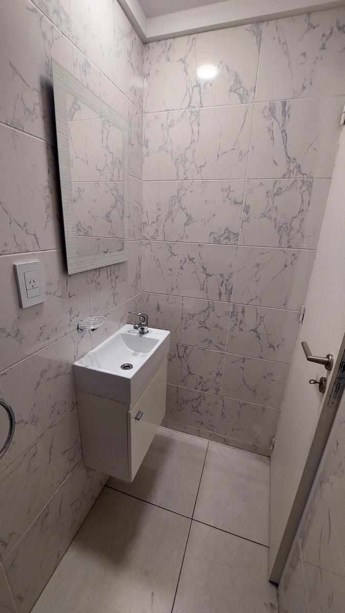 Departamento 2 Ambientes en Venta en Caballito 2