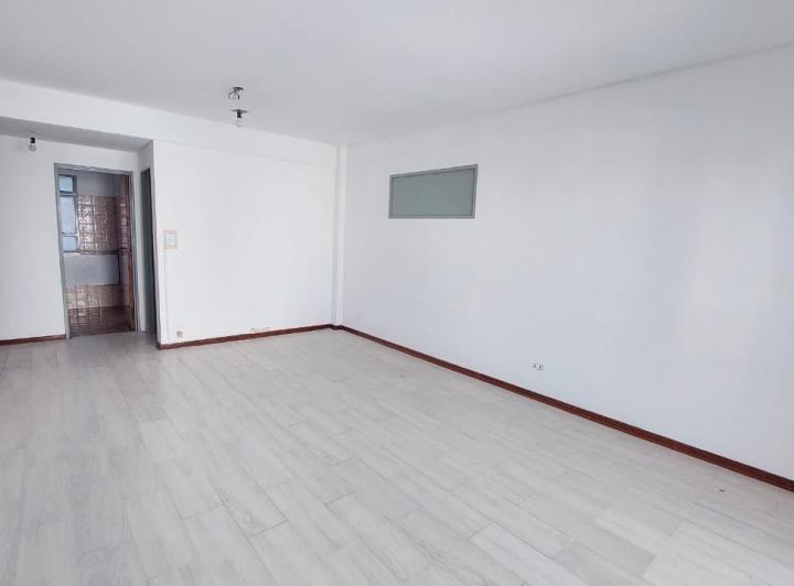 Departamento 1 ambiente en Alquiler en Flores 4