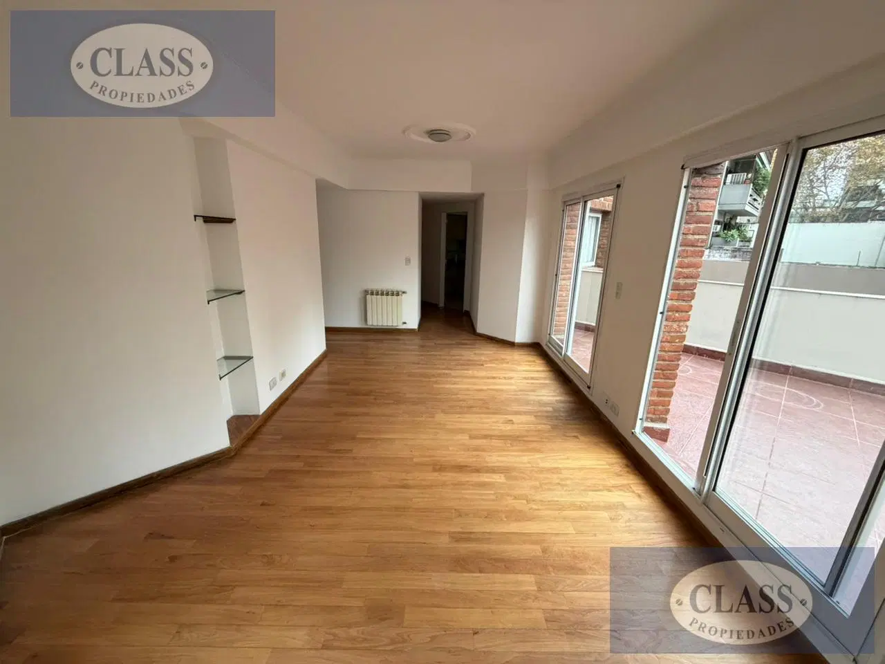 DEPARTAMENTO 2 AMBIENTES CON PATIO EN ALQUILER EN FLORES - PISCINA - SUM - SEGURIDAD 24 HS PRESENCIA 2