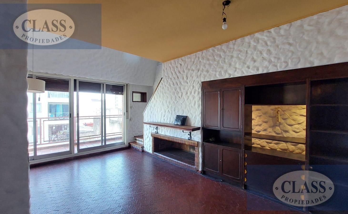 Foto de PISO DE 5 AMBIENTES EN VENTA EN FLORESTA, CON TERRAZA PROPIA, QUINCHO, imagen 2