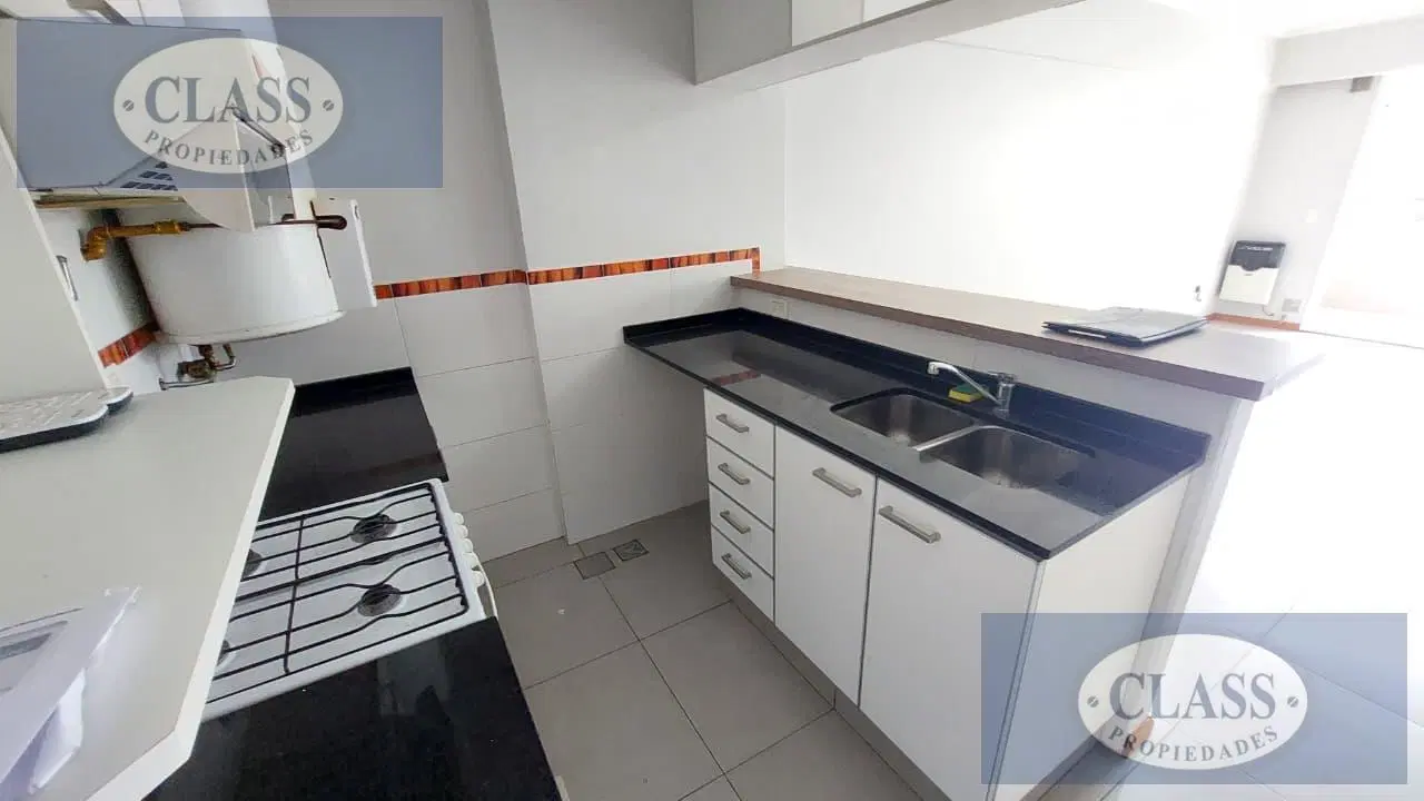 DEPARTAMENTO 3 AMBIENTES CON BALCON EN ALQUILER EN FLORES!!! 3