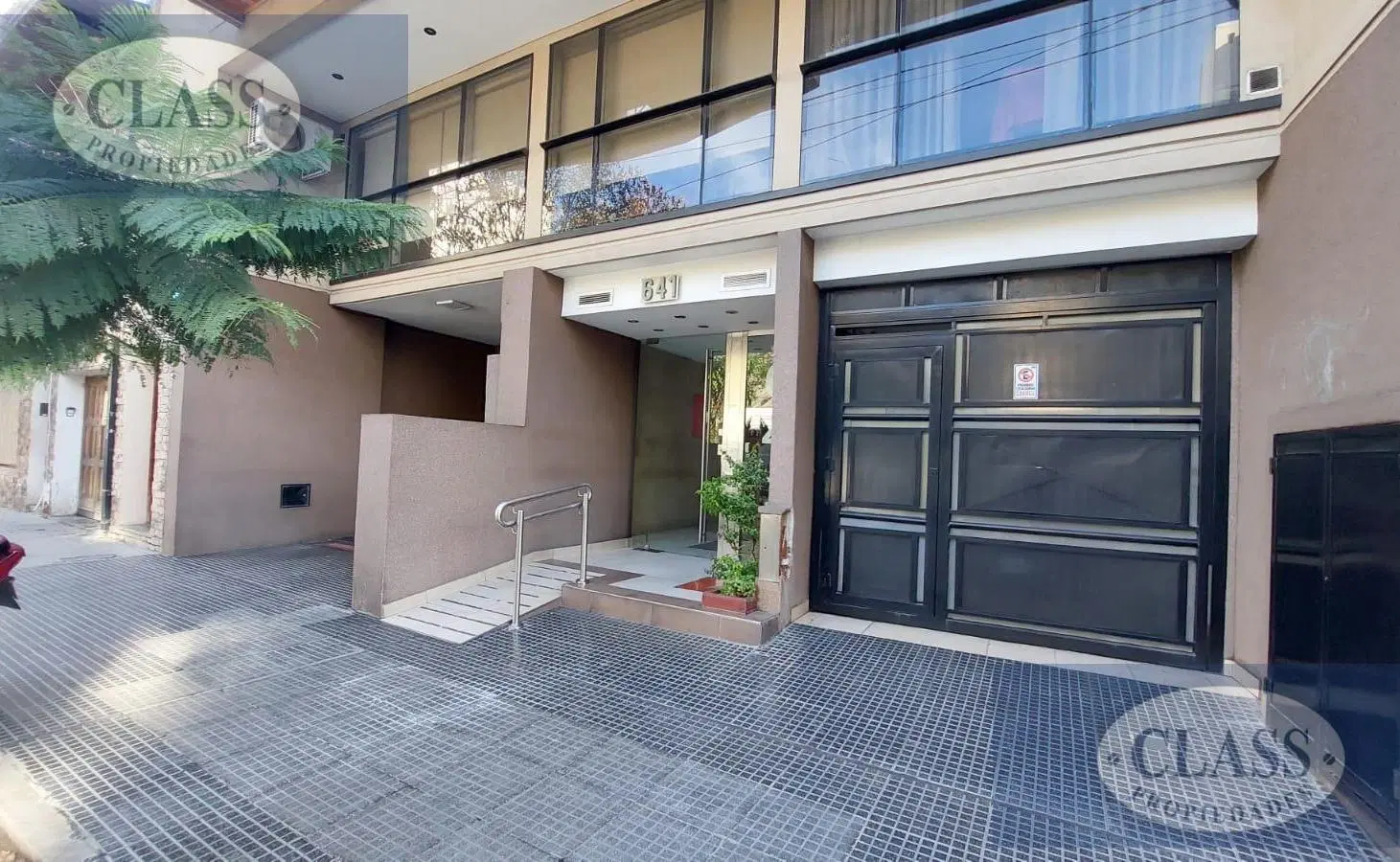 MONOAMBIENTE CON PATIO EN VENTA EN CABALLITO !!! 3