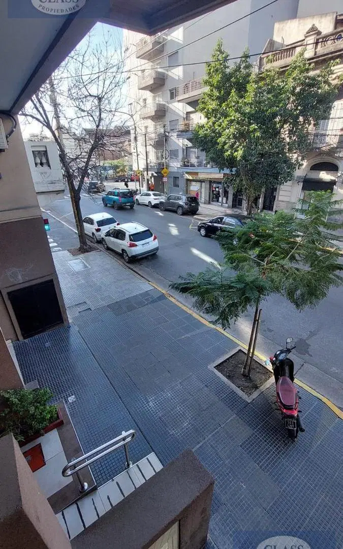 MONOAMBIENTE CON PATIO EN VENTA EN CABALLITO !!! 2