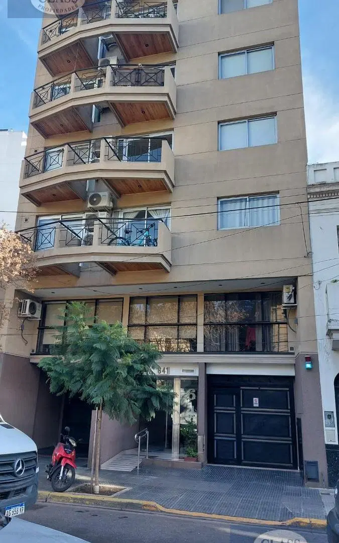 MONOAMBIENTE CON PATIO EN VENTA EN CABALLITO !!! 4