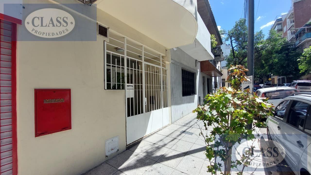 Foto de Departamento 2 ambientes en Alquiler en Flores con balcón al frente, imagen 1