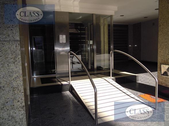 Foto de DEPARTAMENTO 2 AMBIENTES AL CONTRAFRENTE CON BALCON EN ALQUILER EN, imagen 3