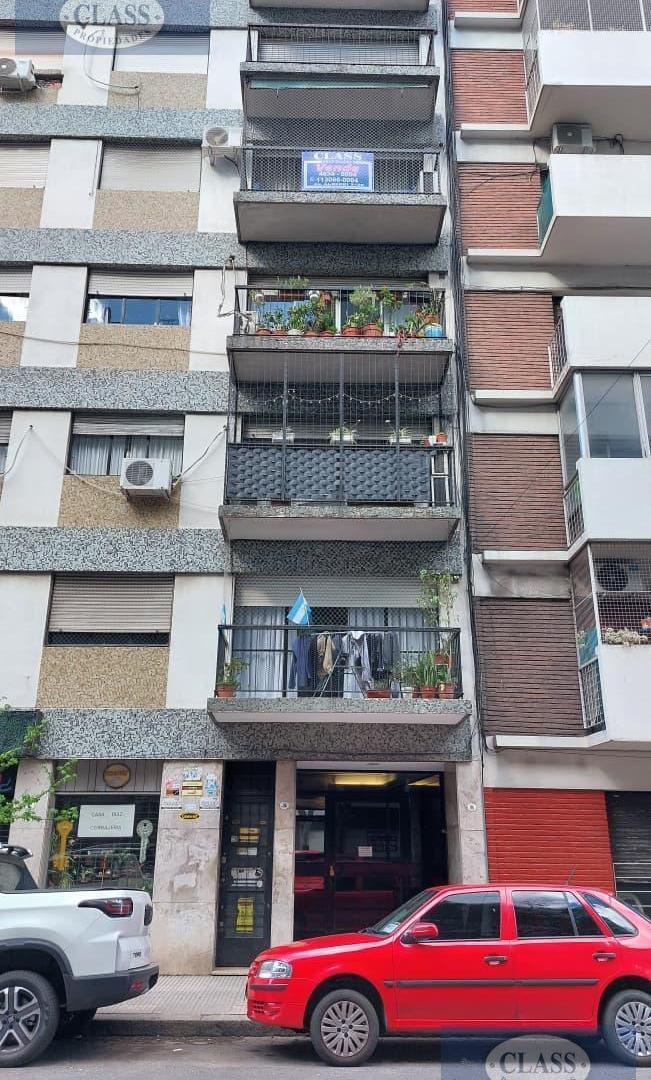 Foto de EXCELENTE SEMIPISO DE 4 AMBIENTES CON BALCÓN AL FRENTE Y DEPENDENCIA EN, imagen 1