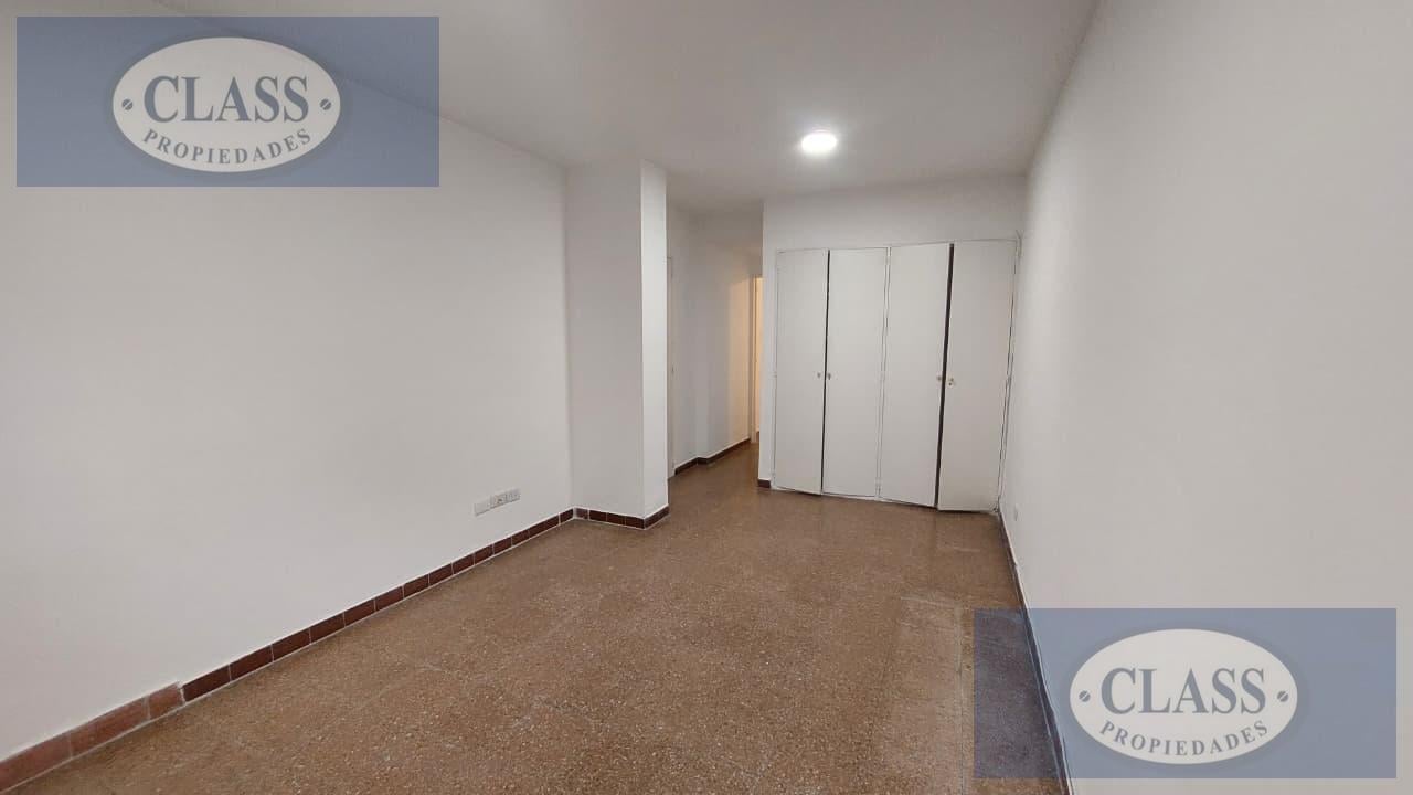 Foto de MONOAMBIENTE EN PLANTA BAJA EN ALQUILER EN FLORES!!!, imagen 4