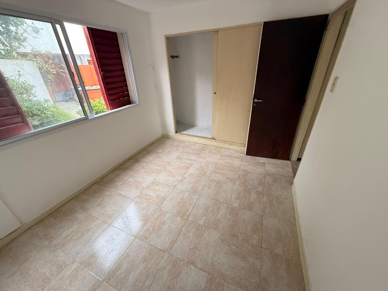 Foto de Depto. con patio en La Plata, imagen 2