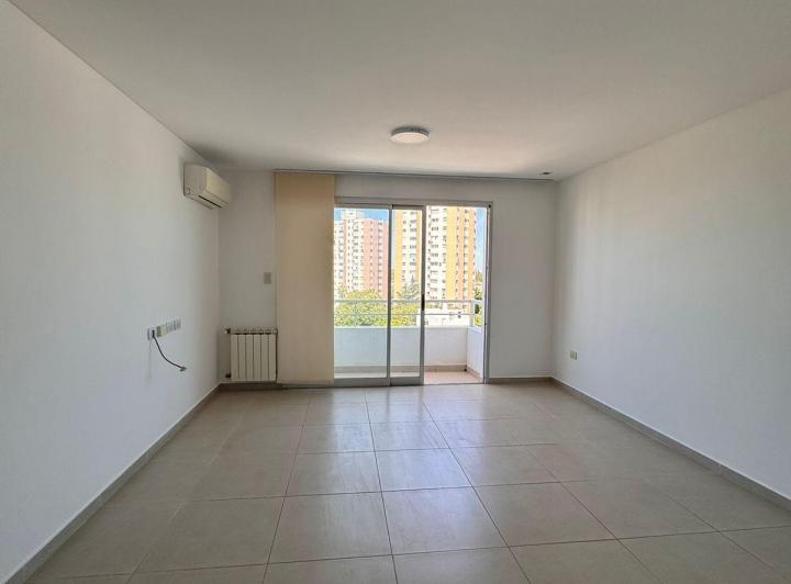 Departamento de categoria en alquiler 4