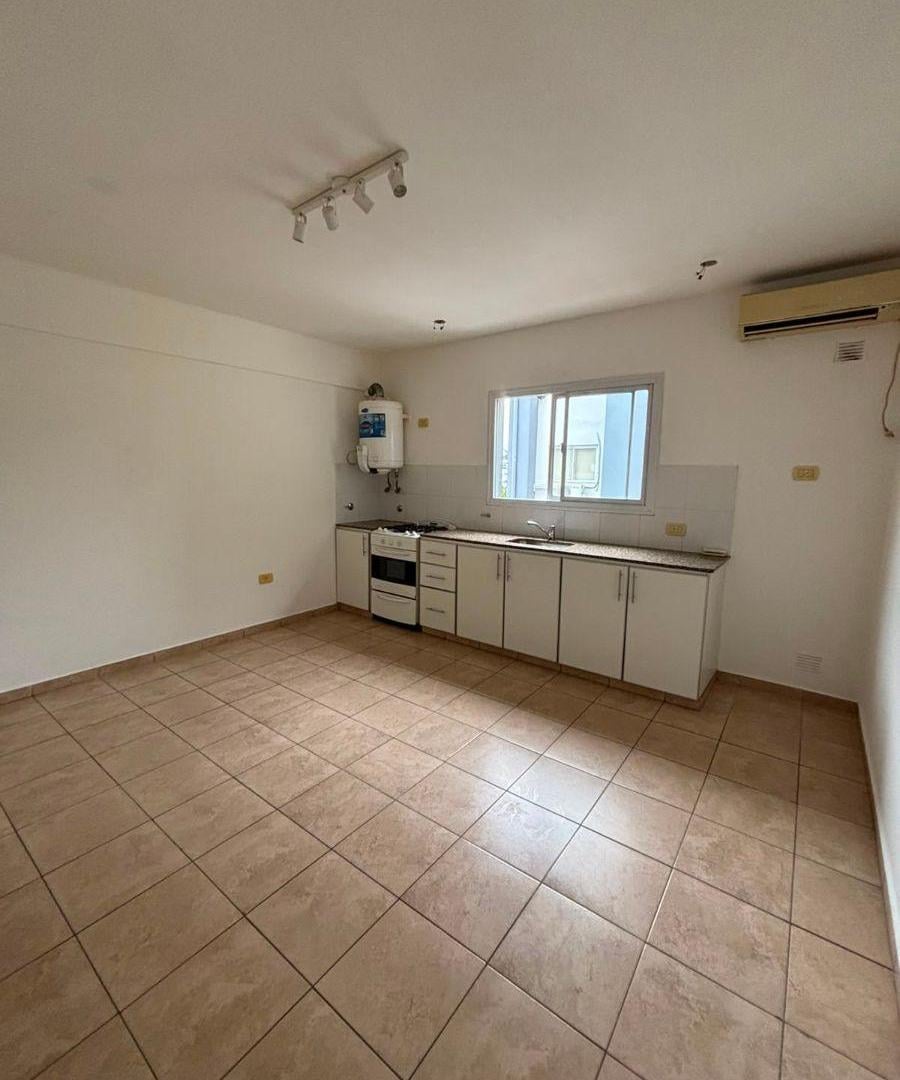 Hermoso Departamento de 1 Dormitorio en Alquiler con Bajas Expensas