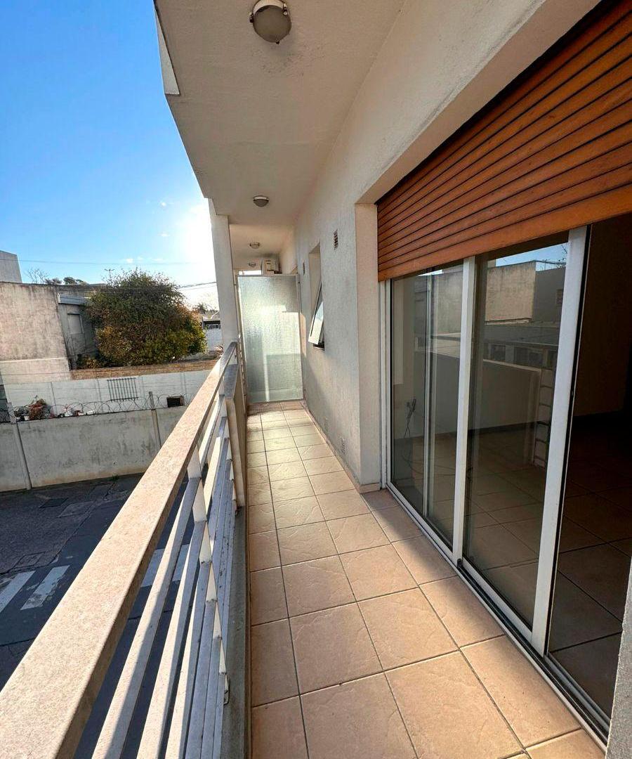 Foto de Departamento de 1 dormitorio en venta, imagen 2
