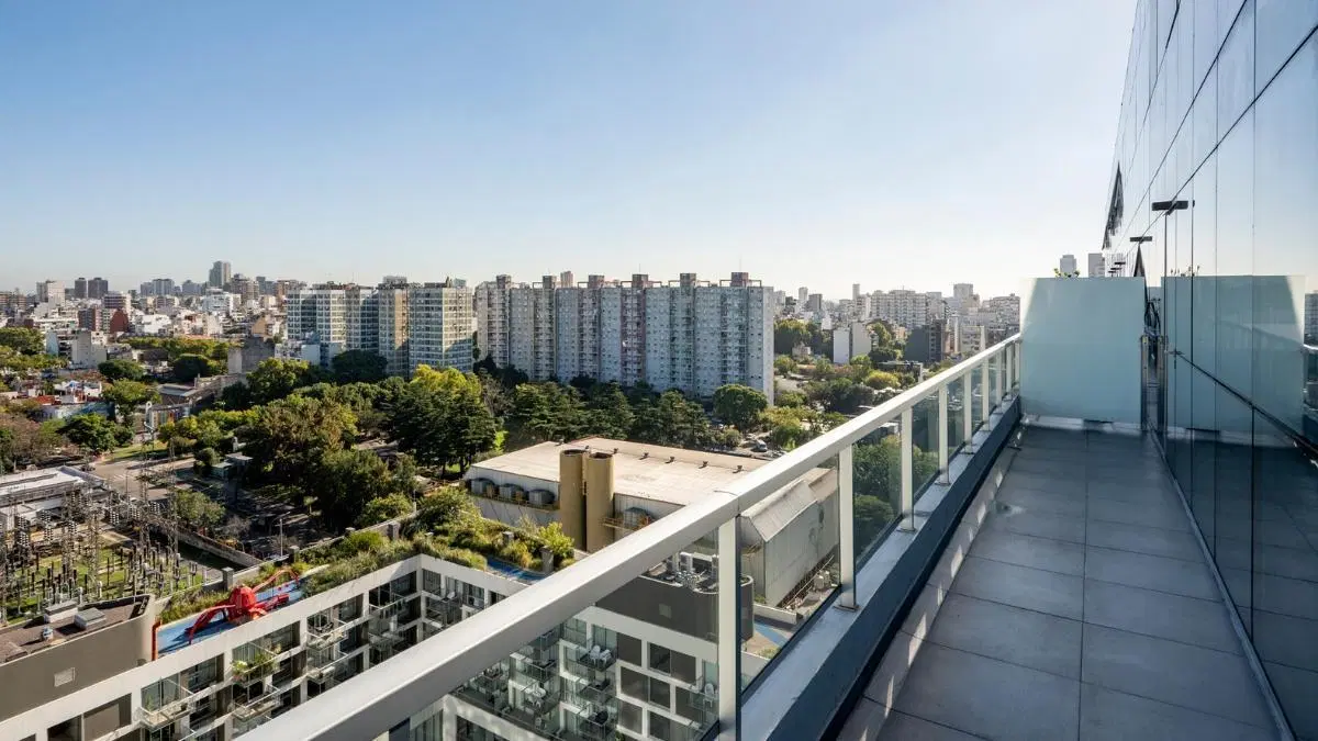Penthouse de 4 ambientes en venta con green-roof y pileta en Concepción Palermo 2