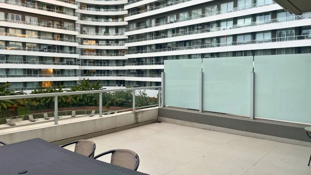 Departamento 2 ambientes en alquiler amoblado con vista a la pileta en Concepción Palermo 3