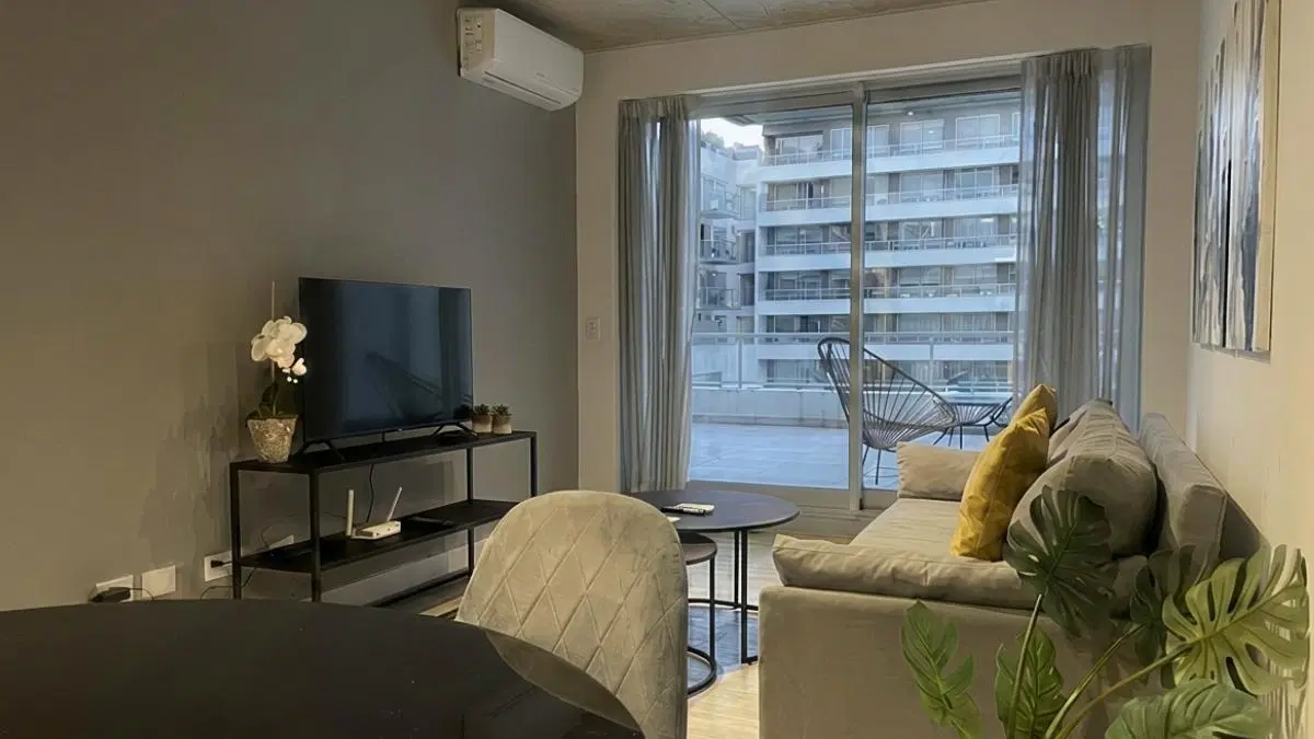 Departamento 2 ambientes en alquiler amoblado con vista a la pileta en Concepción Palermo 2