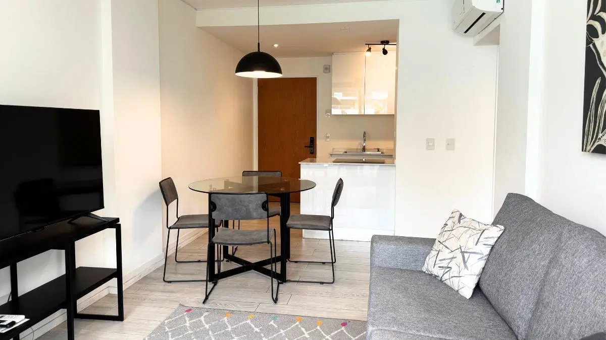 Departamento 2 ambientes amoblado en alquiler con vista a la pileta en Concepción Palermo 1