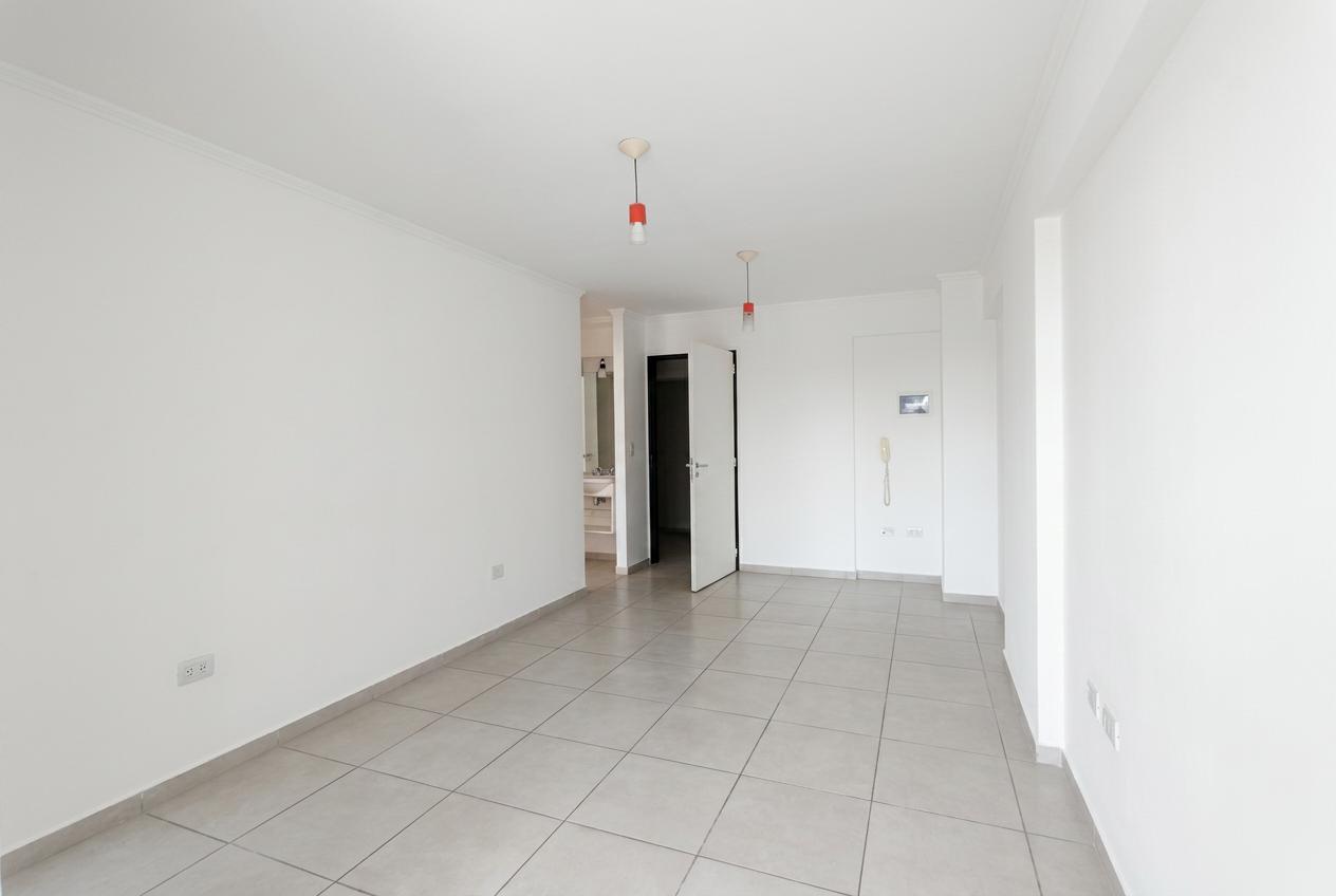 Foto de Venta - Departamento de 1 Dormitorio con balcón y piscina - Tucumán, imagen 5
