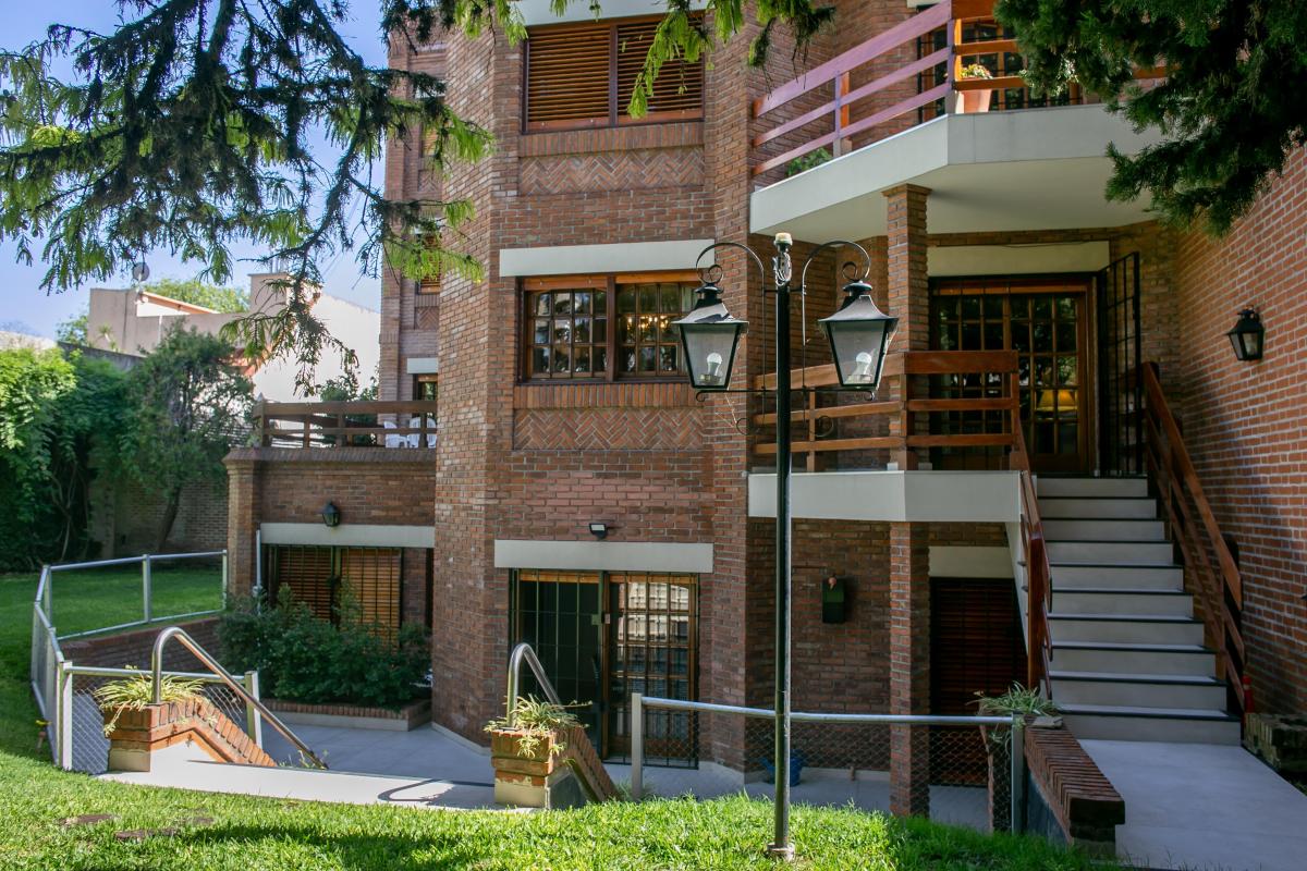 Único Piso 5 Ambientes 2 Cocheras Dependencia Amenities Parque Arbolado Piscina 2