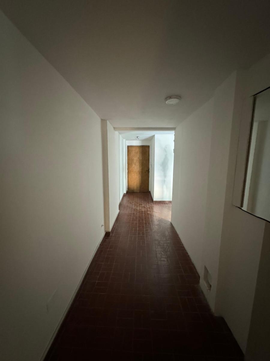 Local con Vivienda Sobre Av Juan B Justo 1