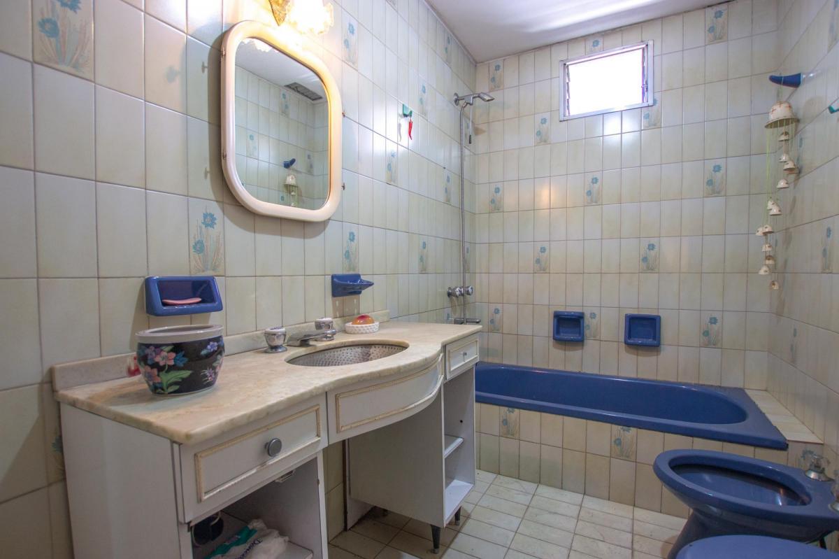Castañares y Escalada - Vivienda con Deposito - Galpón - Villa Lugano 3