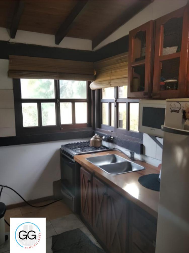 Vende Chalet 3 Amb en P. B + Patio + Cochera. Costa del Este 5