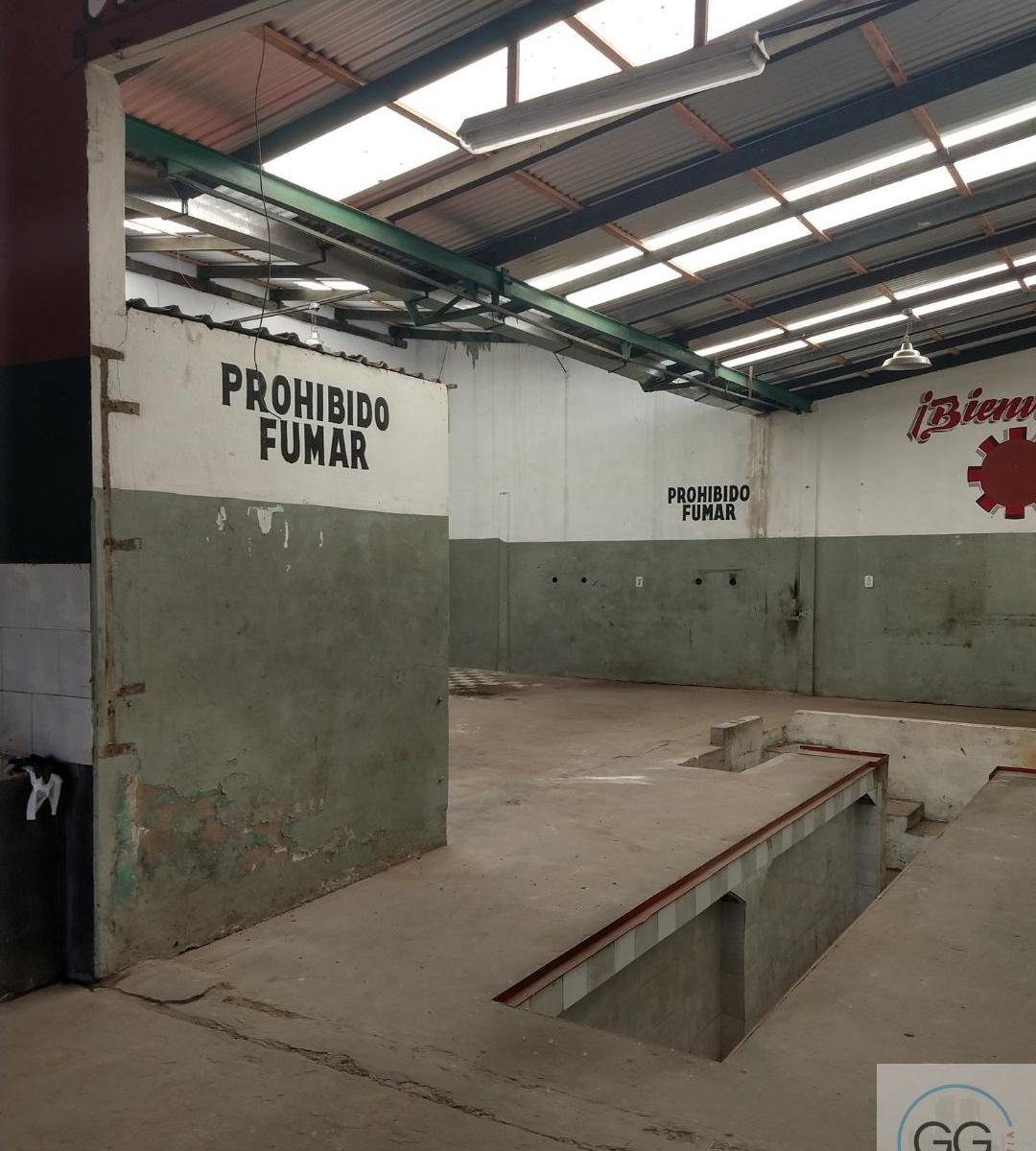 Vende Galpòn 200 m² Cub. Hudson, Berazategui. 2