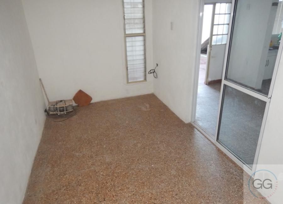 Departamento Tipo Casa en Pb, Al Frente. Berazategui. 2