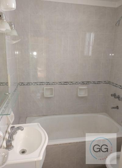 Vende Dpto 3 Ambientes + Cochera Bgui Centro 4