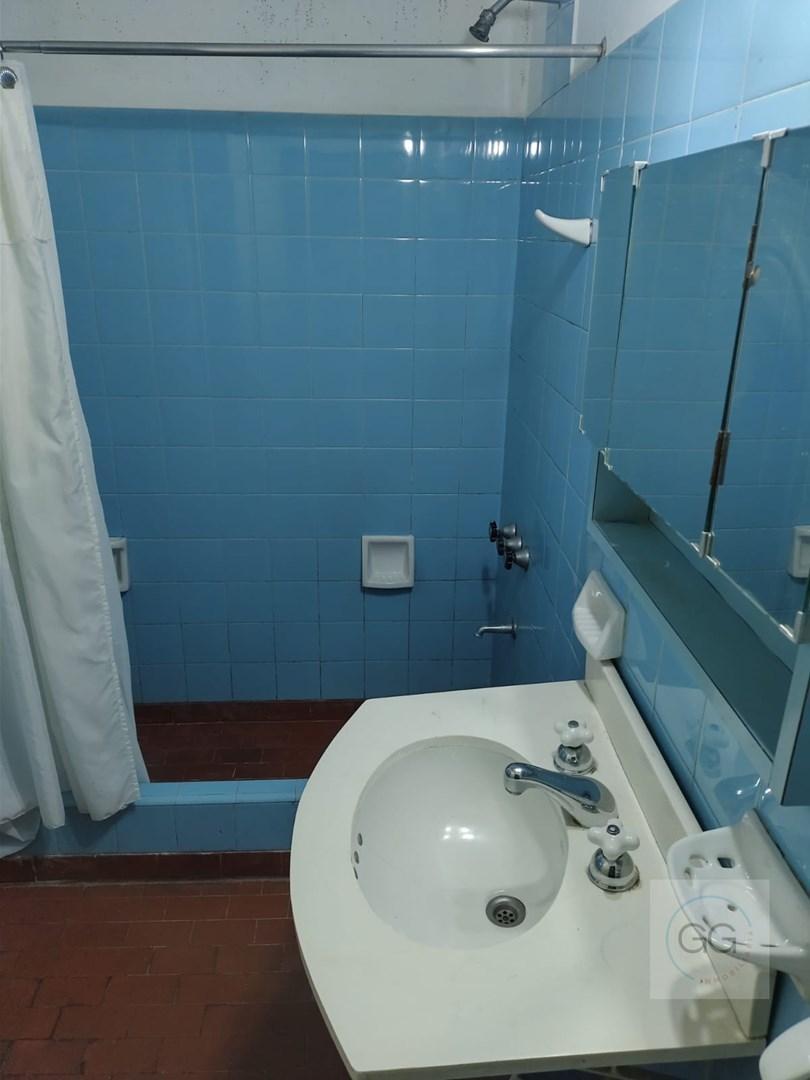 Foto de VENDE Casa 3 ambientes en Planta baja con Garage. Quilmes Oeste, imagen 3