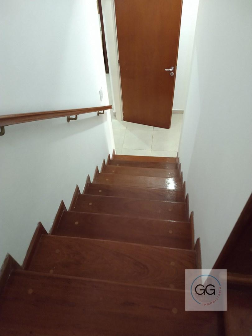 Oportunidad: Vende Casa de 2 Plantas (5 Ambientes) - Berazategui 5
