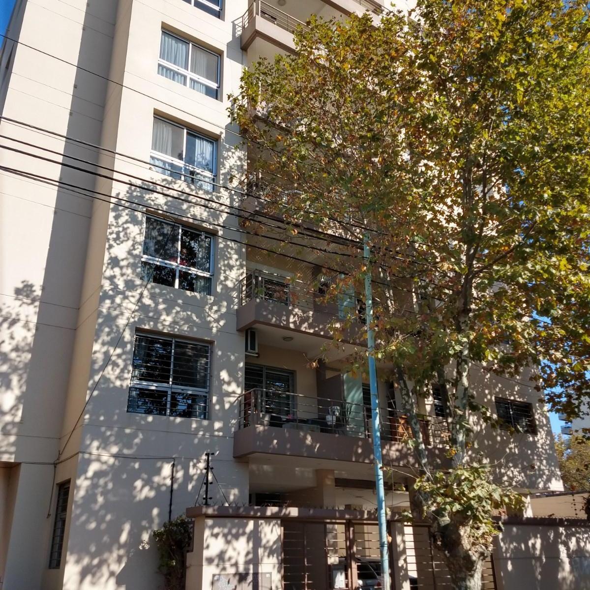 Vende Excelente Dpto 2 Amb Berazategui Centro 1