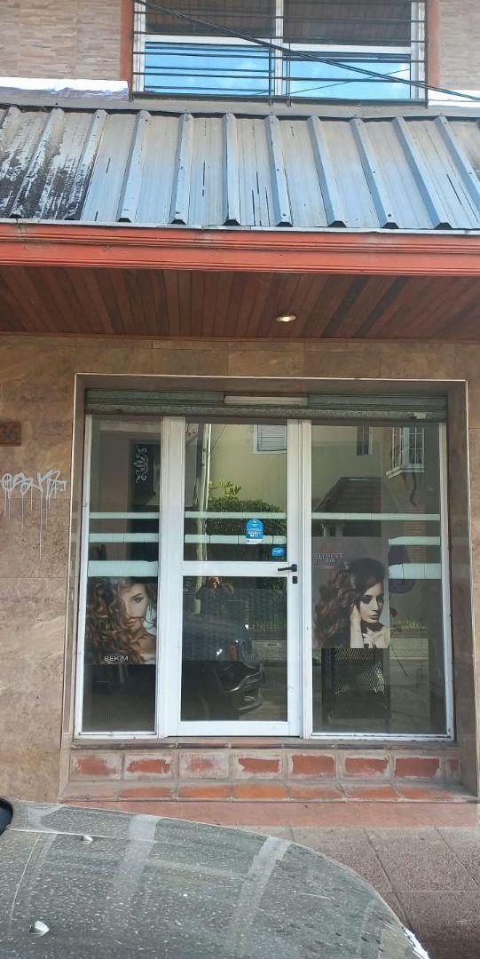 Foto de LOCAL COMERCIAL EN ALQUILER – BERAZATEGUI CENTRO, imagen 1