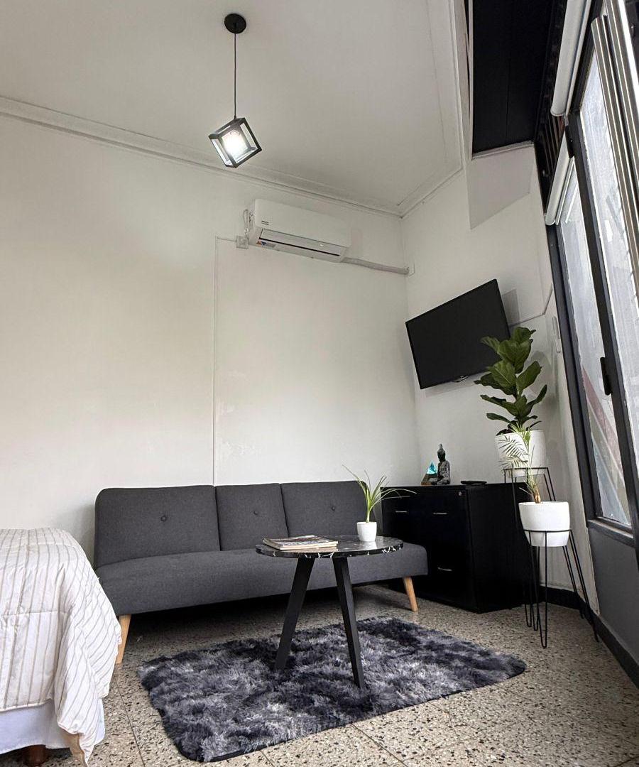 Foto de Monoambiente privado con baño Aire, WiFi y SmartTV, imagen 3
