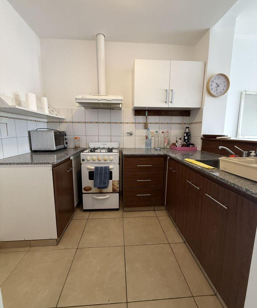 Foto de Departamento en venta de 2 dormitorios con balcón excelente ubicación, imagen 5