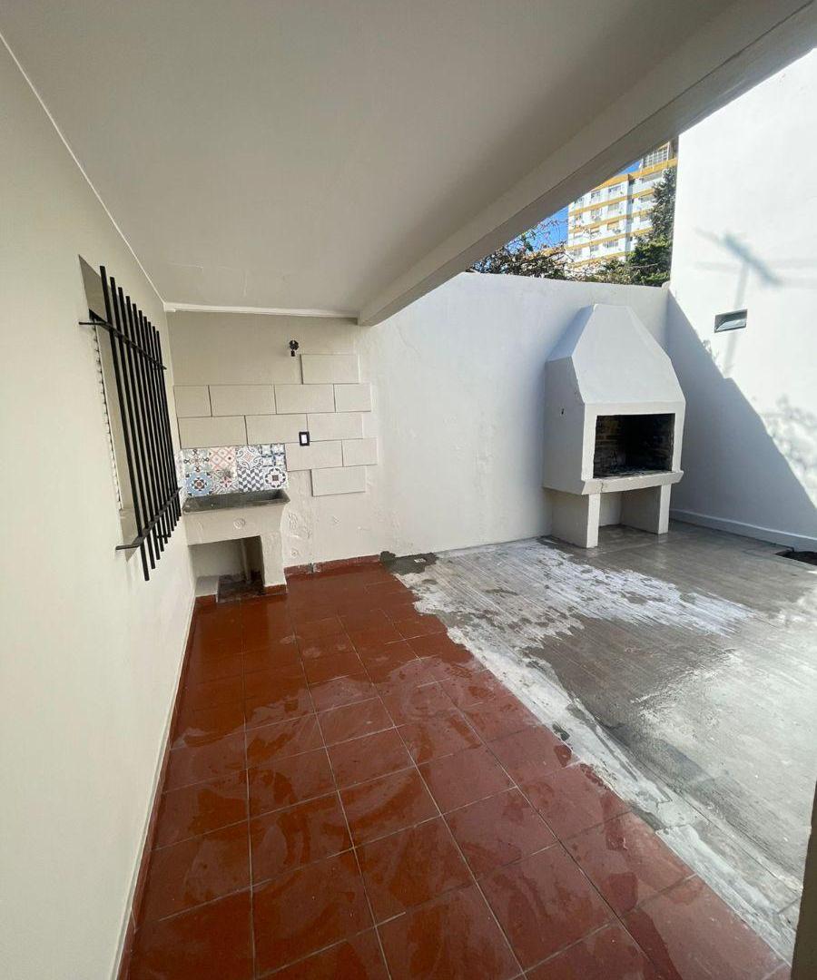 Foto de PH con patio propio y parrilla | Ubicación privilegiada de Villa Elisa., imagen 2