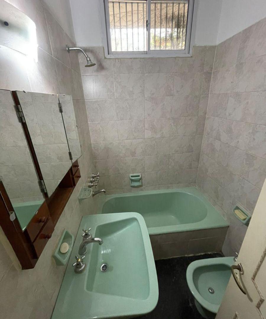 Foto de Departamento de 3 ambientes con patio propio en planta baja | Calle 10, imagen 3