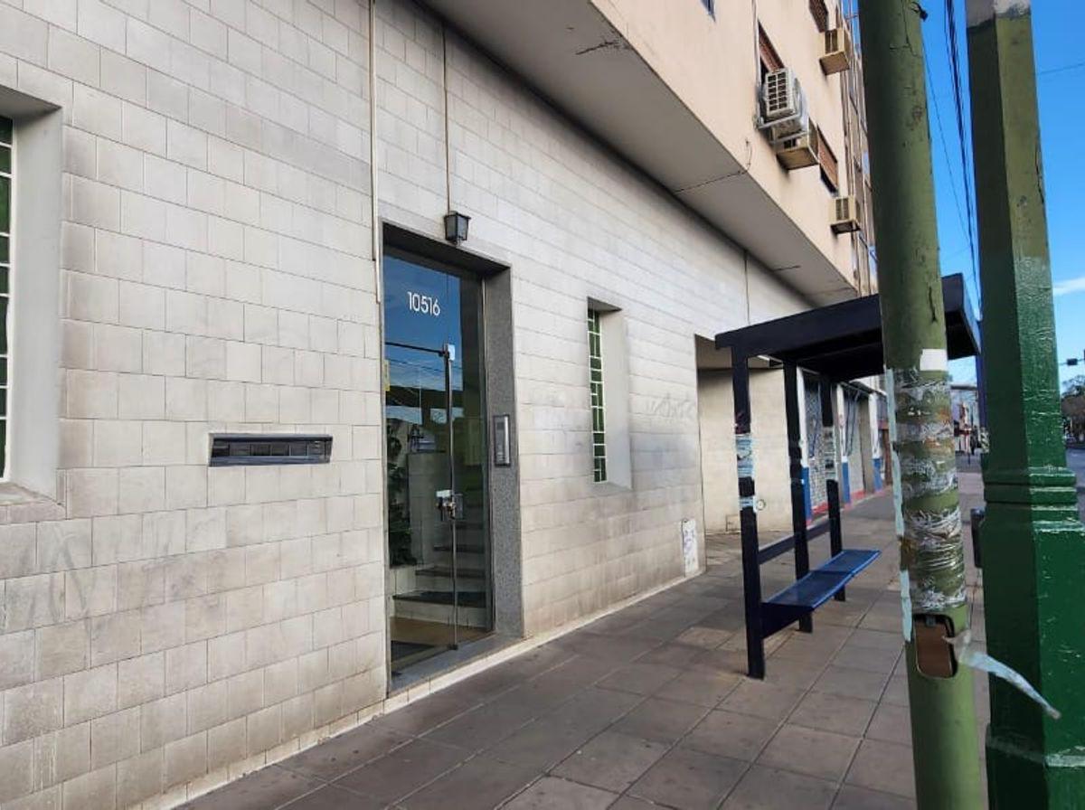 Venta Departamento 4 Ambientes Cochera Temperley. 1