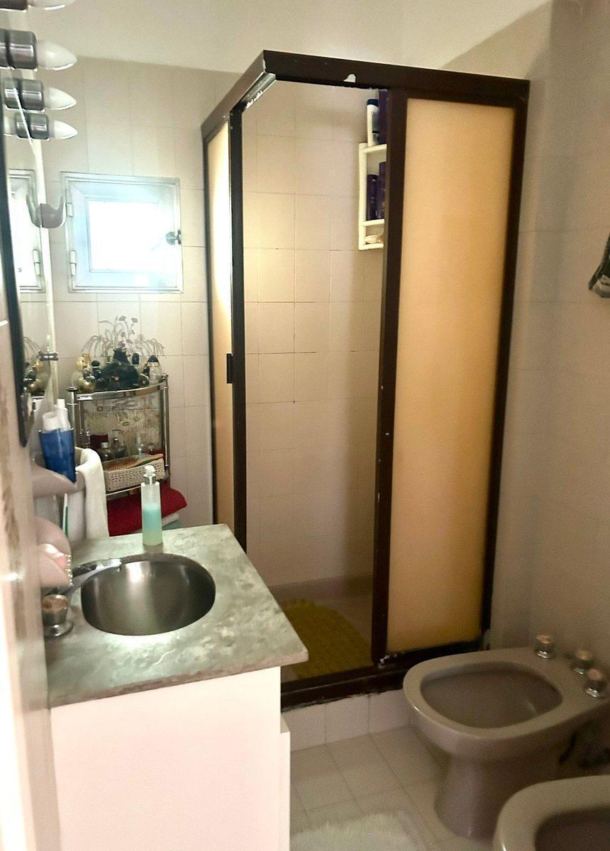 Venta PH 6 Amb Quilmes C/terraza y Jardín 3