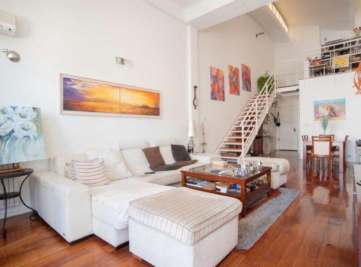 VENTA DUPLEX 5 AMBIENTES CON DOS COCHERAS BARRACAS 4