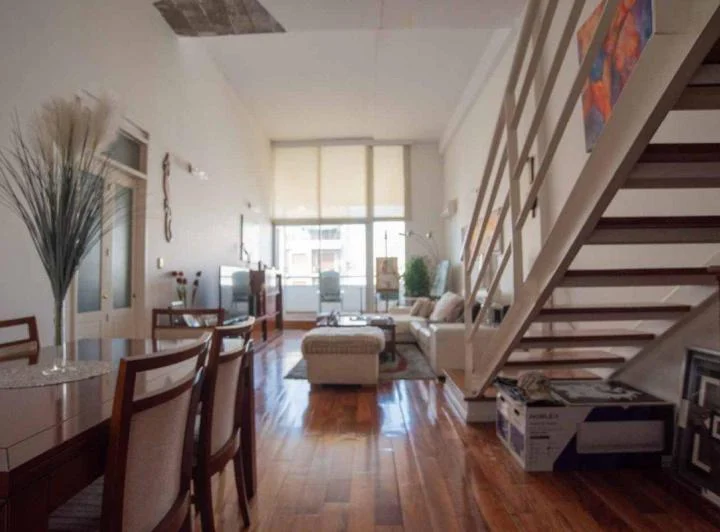 VENTA DUPLEX 5 AMBIENTES CON DOS COCHERAS BARRACAS 1