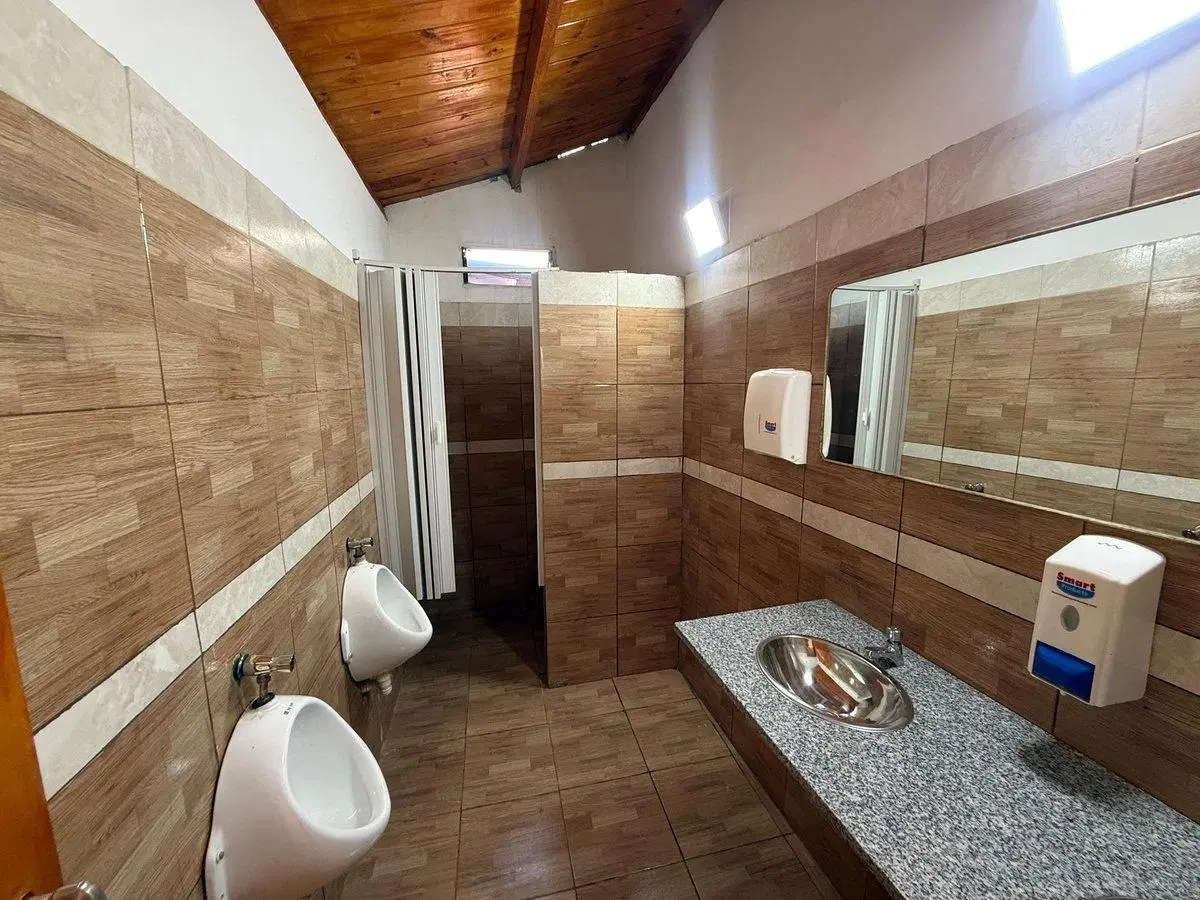 Venta Quinta con pileta, quincho y parrilla 5