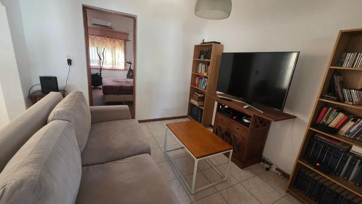 VENTA PH 2 AMBIENTES QUILMES OESTE CON PATIO 3