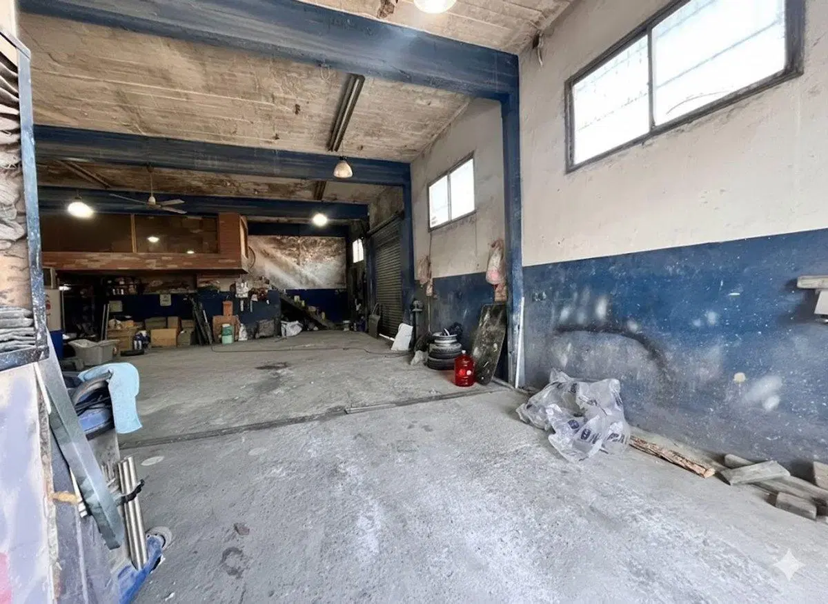 Venta Taller tipo deposito Banfield INVERSION 5